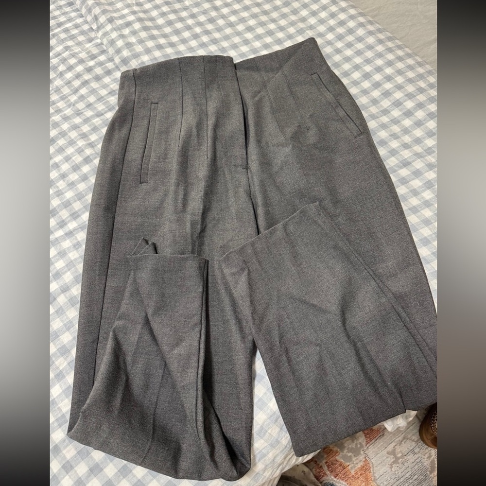 Zara high waisted trousers size L, NWT